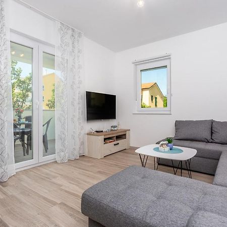 רייקה Kvarner Bay 4* - Apartments 1 & 3 מראה חיצוני תמונה
