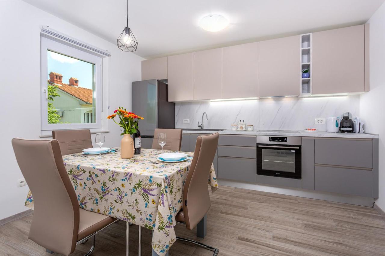 רייקה Kvarner Bay 4* - Apartments 1 & 3 מראה חיצוני תמונה