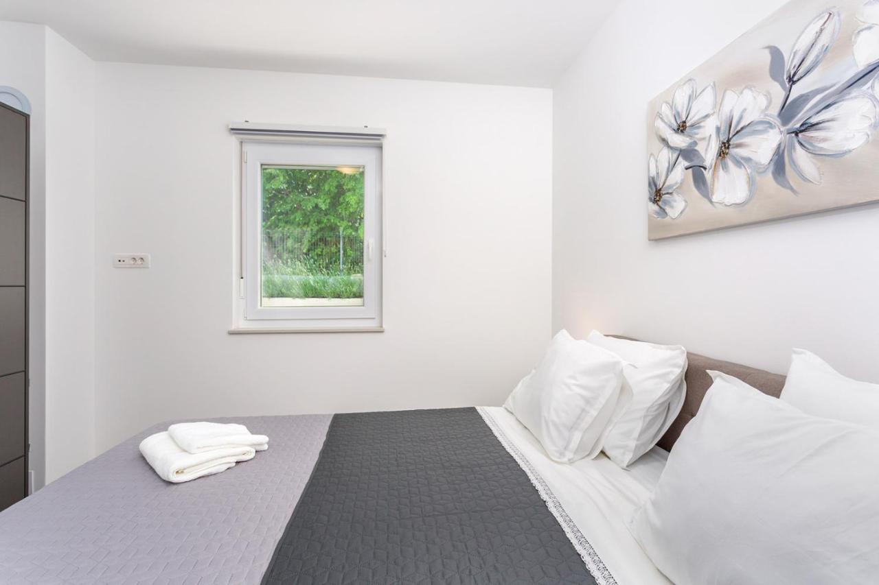 רייקה Kvarner Bay 4* - Apartments 1 & 3 מראה חיצוני תמונה