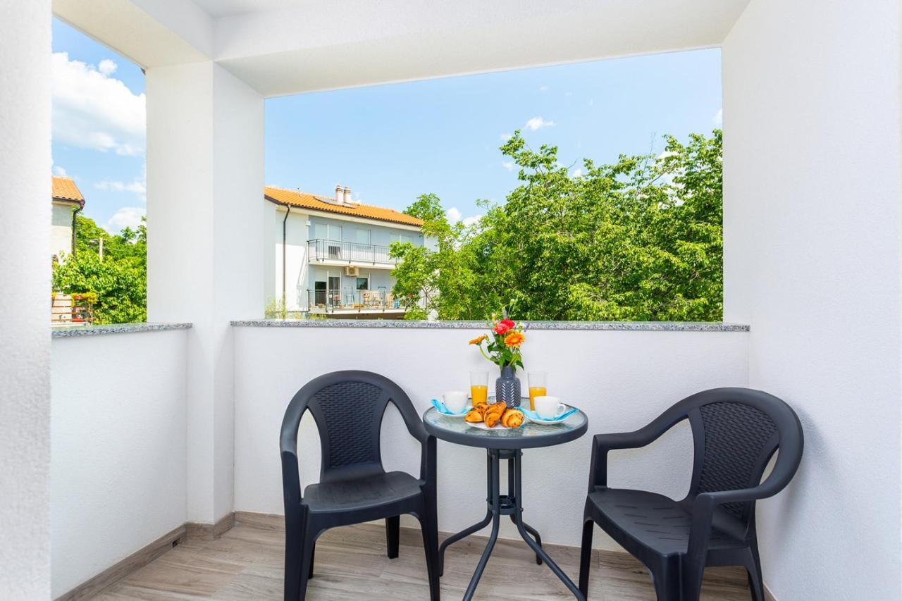 רייקה Kvarner Bay 4* - Apartments 1 & 3 מראה חיצוני תמונה